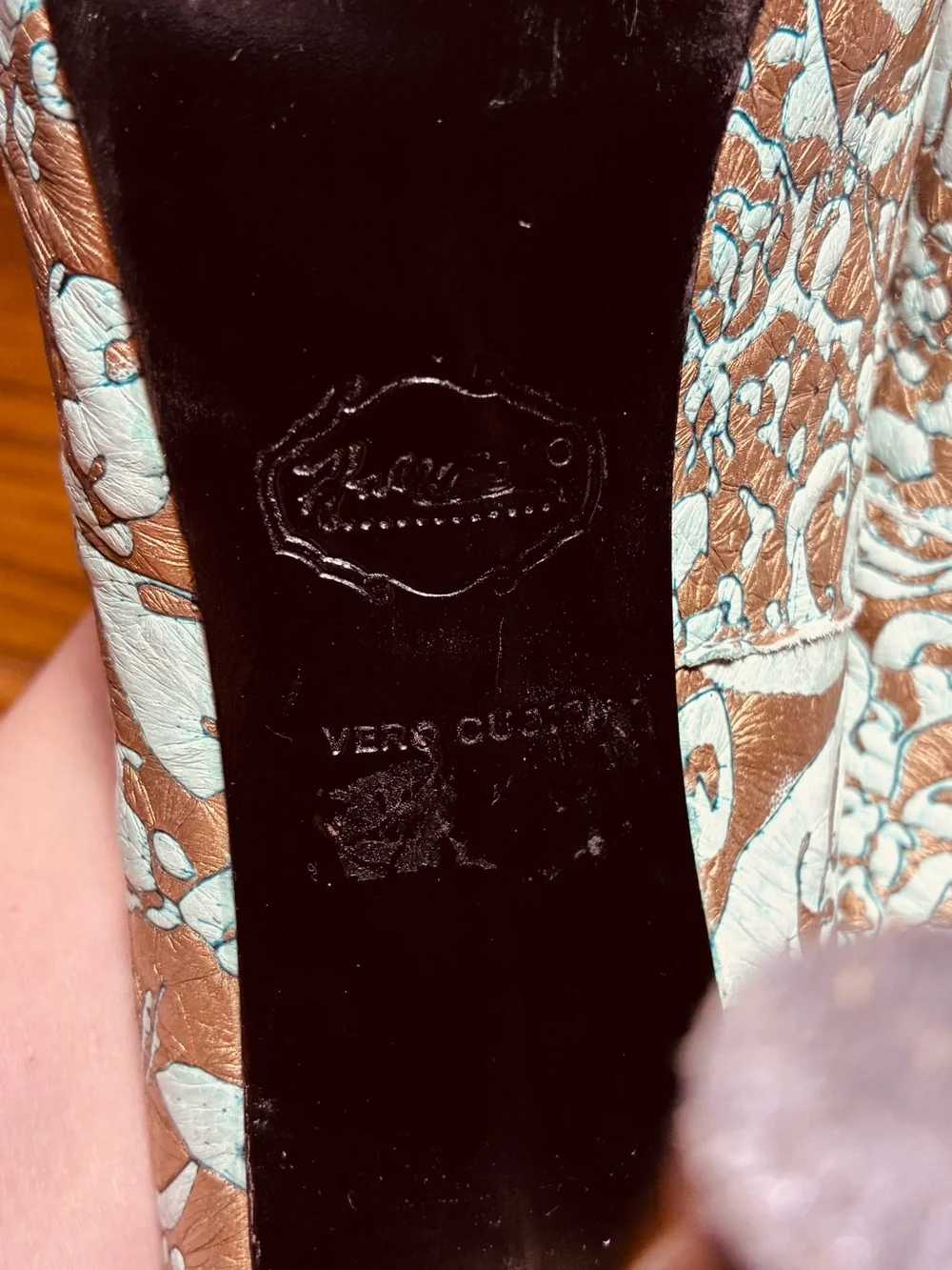 Y2K Vintage Hale Bob Embossed Leather Mary Jane Platform Heels Aqua Bronze Sz 8